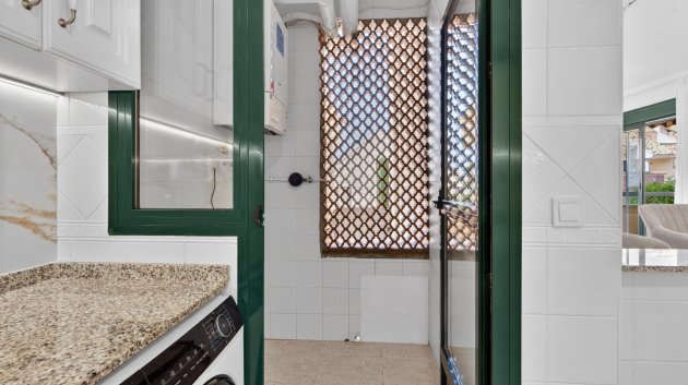 Resale - Apartments -
Orihuela Costa - Campoamor