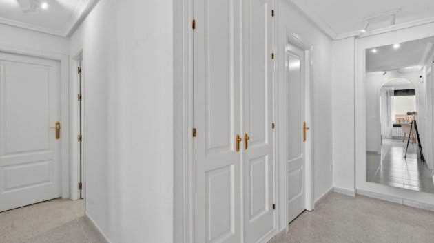 Resale - Apartments -
Orihuela Costa - Campoamor
