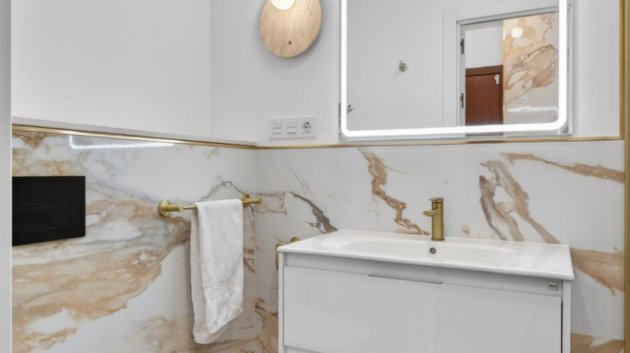 Resale - Apartments -
Orihuela Costa - Punta Prima