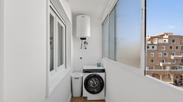 Resale - Apartments -
Orihuela Costa - Punta Prima