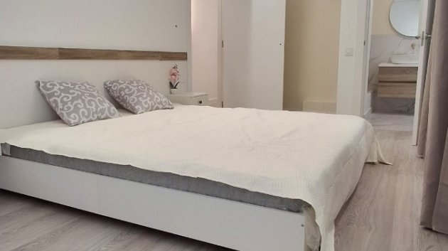 Resale - Apartments -
Torrevieja - Playa Acequion