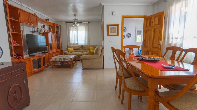 Resale - Villa -
Ciudad Quesada - Lo Marabú