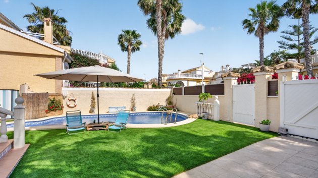 Revente - Villa -
Gran Alacant - Monte y Mar