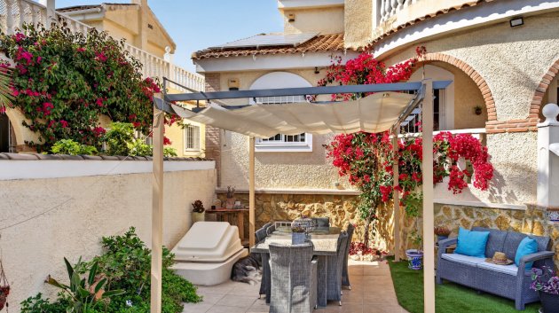 Revente - Villa -
Gran Alacant - Monte y Mar