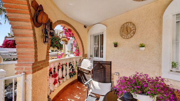 Revente - Villa -
Gran Alacant - Monte y Mar