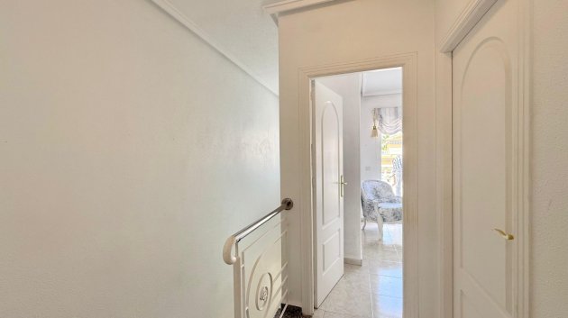 Resale - Townhouse -
Benijofar