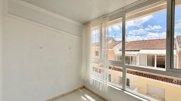 Resale - Townhouse -
Benijofar