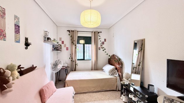 Reventa - Apartamentos -
Torrevieja - Playa del Cura