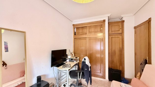 Reventa - Apartamentos -
Torrevieja - Playa del Cura