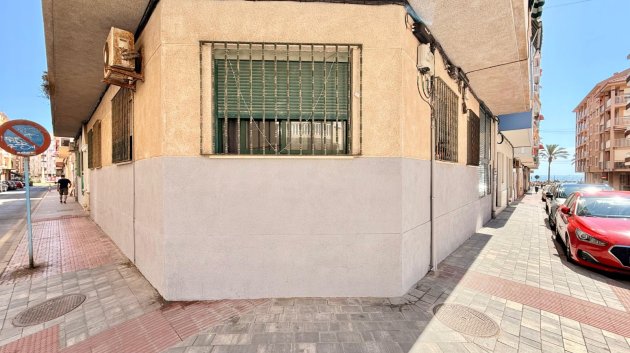 Reventa - Apartamentos -
Torrevieja - Playa del Cura