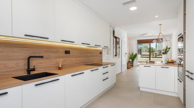Obra nueva - Apartamentos -
Torrevieja