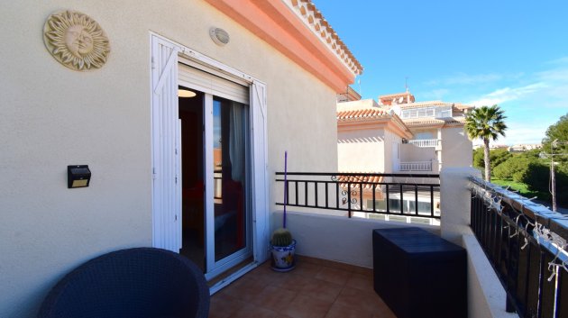 Reventa - Chalets -
Orihuela Costa - Playa Flamenca