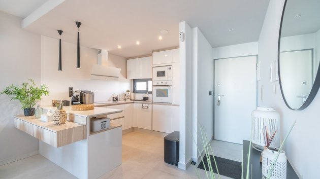 Reventa - Apartamentos -
El Raso