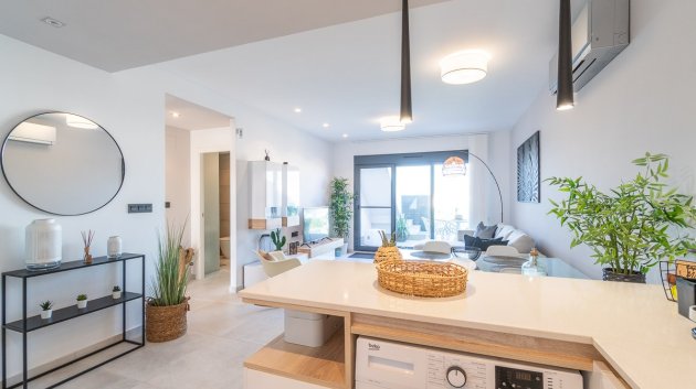 Reventa - Apartamentos -
El Raso