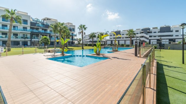 Reventa - Apartamentos -
El Raso