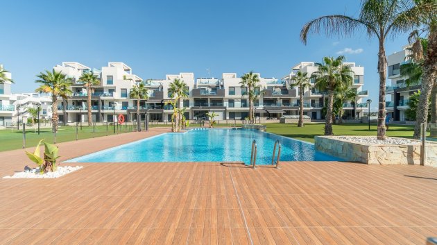 Reventa - Apartamentos -
El Raso