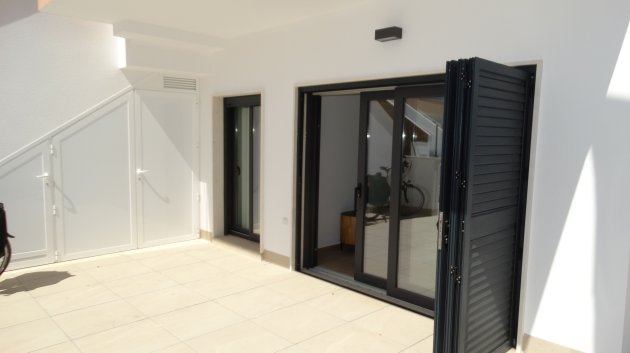 Obra nueva - Apartamentos -
Pilar de la Horadada