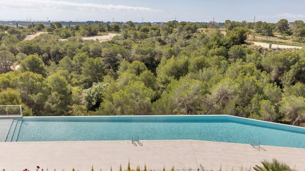 Resale - Apartments -
Las Colinas Golf Resort - Las Colinas golf