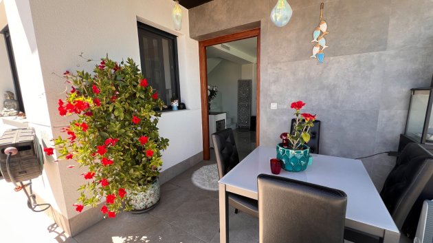 Resale - Villa -
Torrevieja - Los Balcones