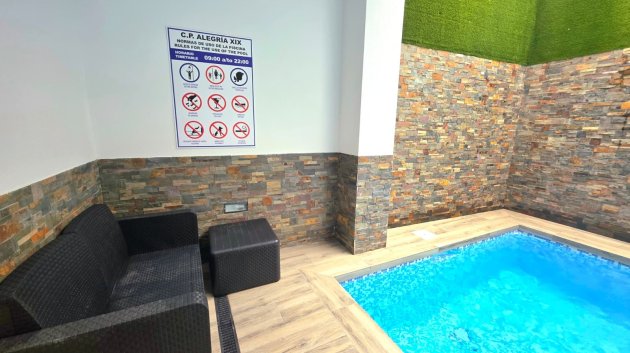 Resale - Apartments -
Torrevieja - Center