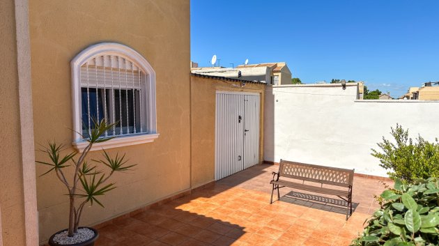 Resale - Villa -
Torrevieja - Nueva Torrevieja