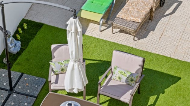 Reventa - Chalets -
Benijofar - Monte Azul