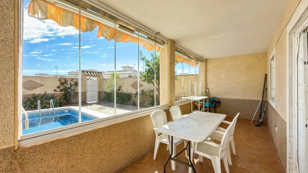Resale - Apartments -
Orihuela Costa - Playa Flamenca