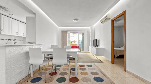 Resale - Apartments -
Orihuela Costa - Playa Flamenca