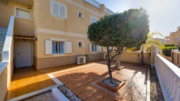 Resale - Apartments -
Orihuela Costa - Playa Flamenca