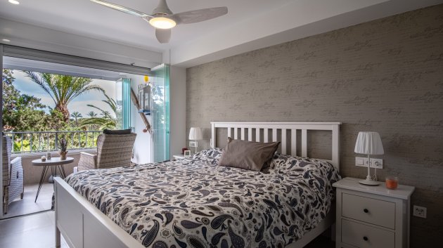 Resale - Apartments -
Orihuela Costa - Punta Prima