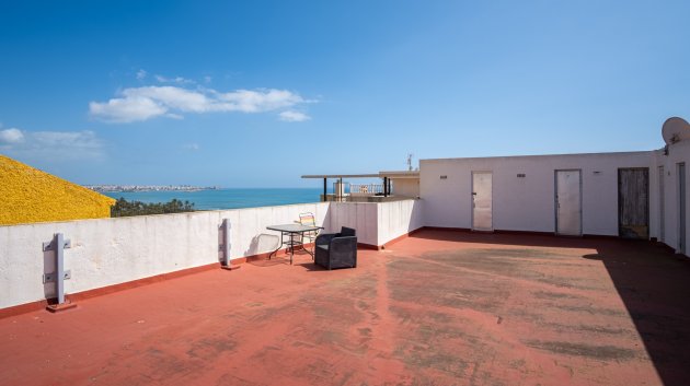Resale - Apartments -
Orihuela Costa - Punta Prima
