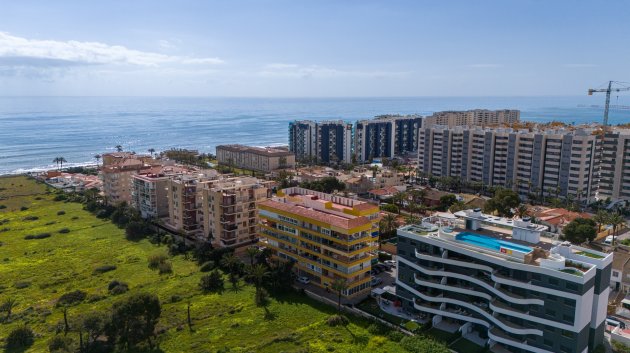 Resale - Apartments -
Orihuela Costa - Punta Prima