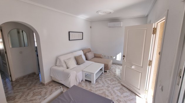 Resale - Villa -
Ciudad Quesada - Benimar