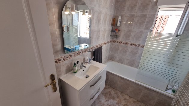 Resale - Villa -
Ciudad Quesada - Benimar
