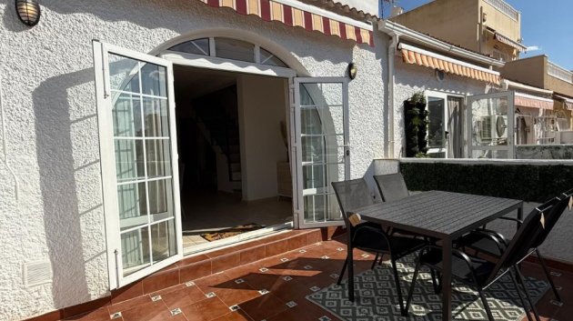 Reventa - Adosado -
Torrevieja - La Siesta