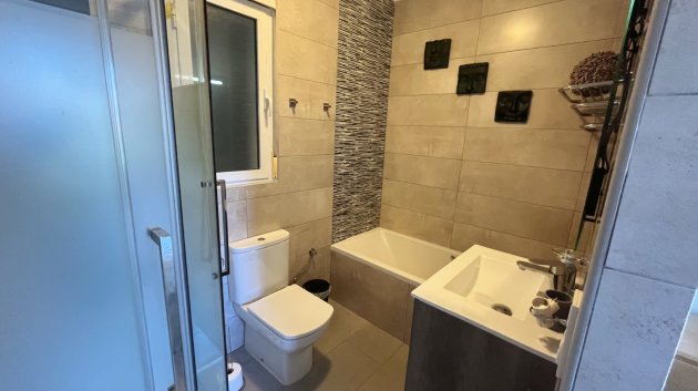 Resale - Townhouse -
Ciudad Quesada - La Marquesa Golf