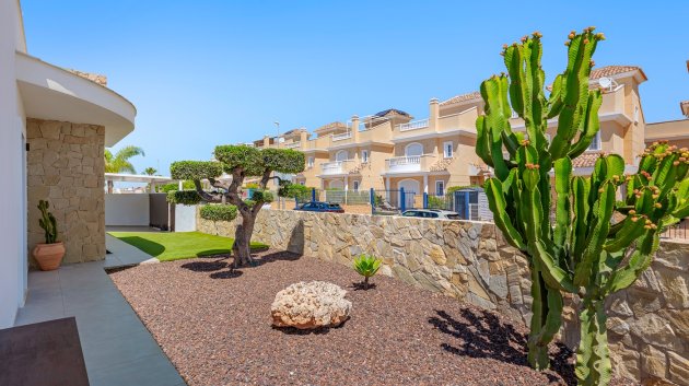 Revente - Villa -
La Marina