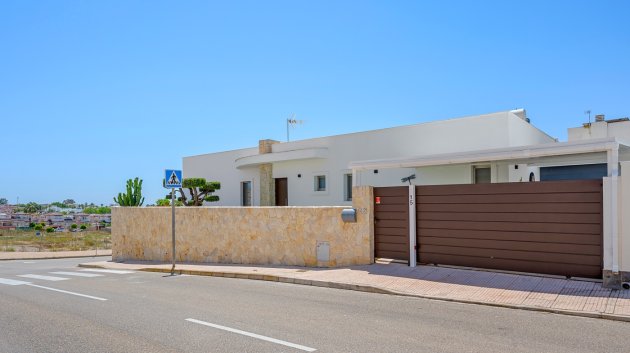 Revente - Villa -
La Marina