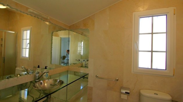 Resale - Villa -
Orihuela Costa - Las Ramblas