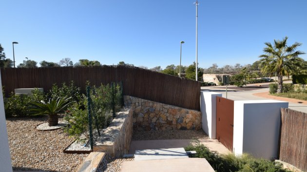 Resale - Villa -
Orihuela Costa - Las Colinas golf