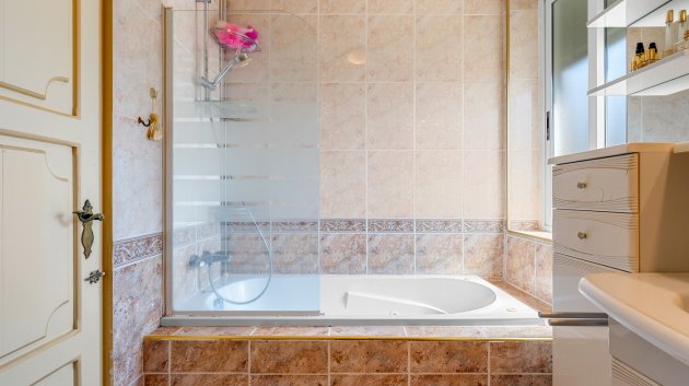 Resale - Apartments -
Benidorm - Levante