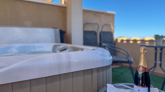 Resale - Townhouse -
Orihuela Costa - Villamartín