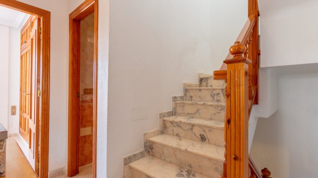 Resale - Villa -
Orihuela Costa - La Zenia
