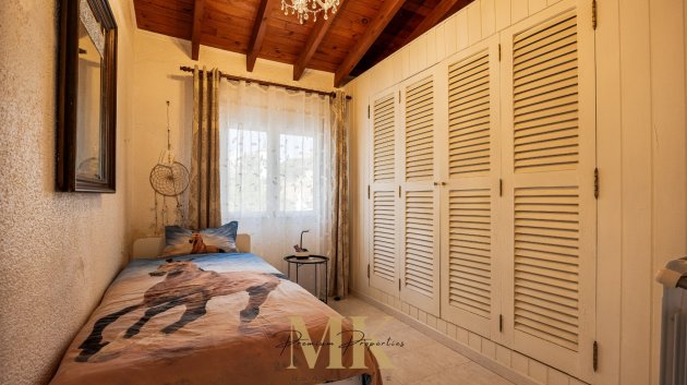 Resale - Villa -
Denia - Montgó
