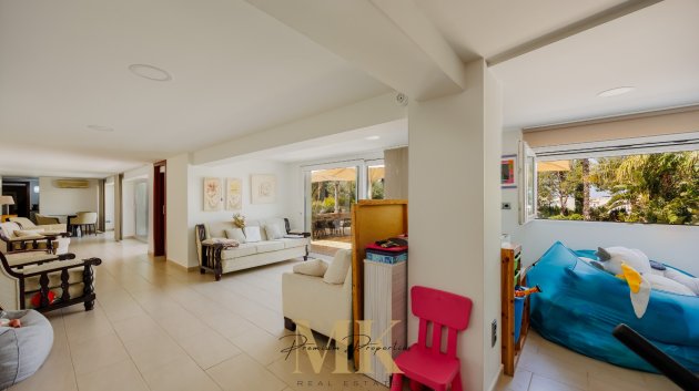 Resale - Villa -
Denia - Tossal Gros