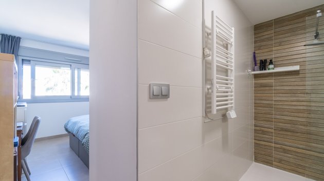 Revente - Apartment - Top Floor -
Orihuela Costa - Vistabella