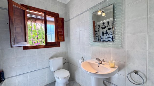 Revente - Villa -
Orihuela Costa - Cabo Roig