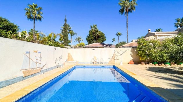 Resale - Villa -
Ciudad Quesada - Doña Pepa