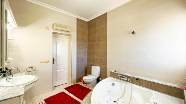 Resale - Villa -
Ciudad Quesada - Doña Pepa