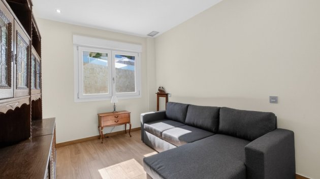 Resale - Villa -
Ciudad Quesada - Alicante
